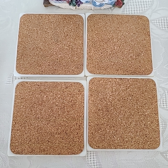 A.Richesco Co. Handpainted Set of 4 Square Coaster and Holder Vintage - Picture 10 of 12